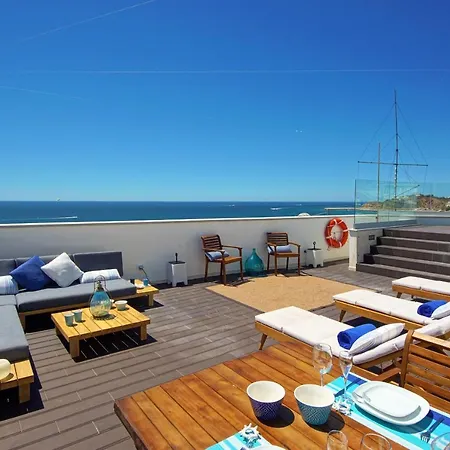 Casa Da Bandeira -perfect Location-beach Front- Rooftop Pool By Dreamvillasalbufeira * البوفيرا