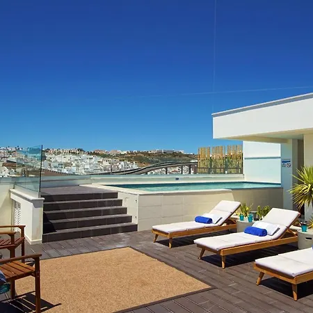 Casa Da Bandeira -perfect Location-beach Front- Rooftop Pool By Dreamvillasalbufeira * Albufeira
