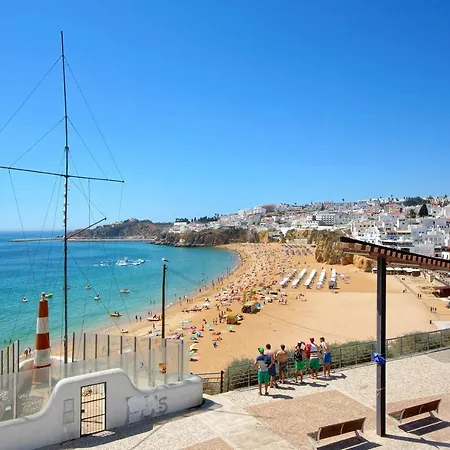 Willa Casa Da Bandeira -perfect Location-beach Front- Rooftop Pool By Dreamvillasalbufeira *