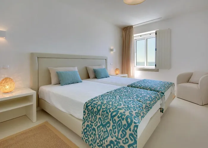 Casa Da Bandeira -perfect Location-beach Front- Rooftop Pool By Dreamvillasalbufeira 알부페이라