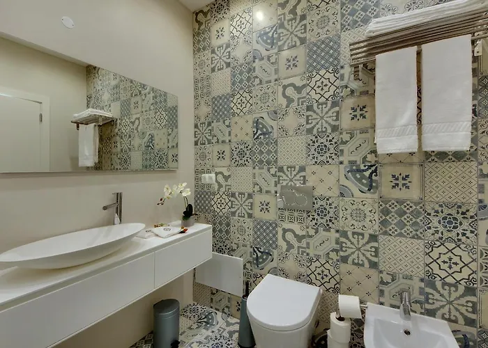 Casa Da Bandeira -perfect Location-beach Front- Rooftop Pool By Dreamvillasalbufeira * 알부페이라