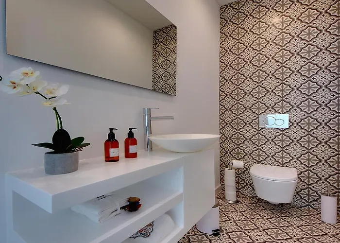 빌라 Casa Da Bandeira -perfect Location-beach Front- Rooftop Pool By Dreamvillasalbufeira 알부페이라