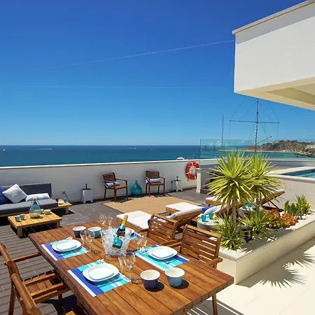 Casa Da Bandeira -perfect Location-beach Front- Rooftop Pool By Dreamvillasalbufeira *